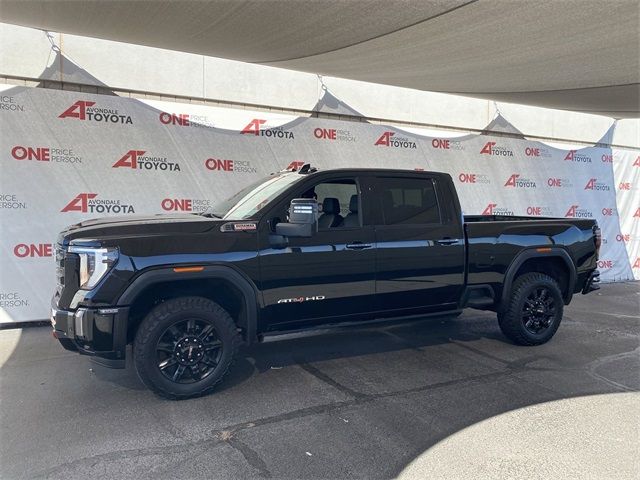 2024 GMC Sierra 2500HD AT4