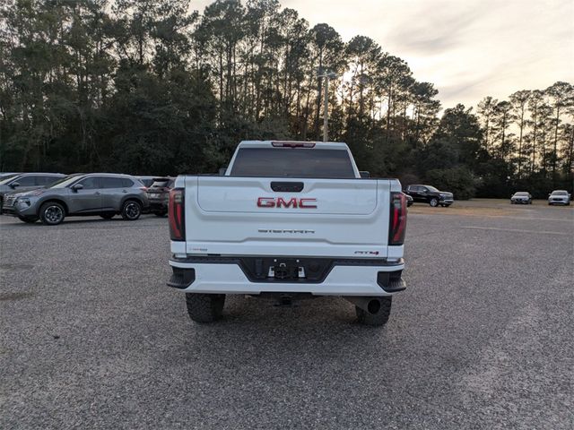 2024 GMC Sierra 2500HD AT4