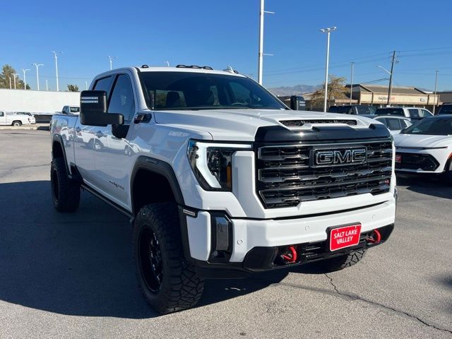 2024 GMC Sierra 2500HD AT4