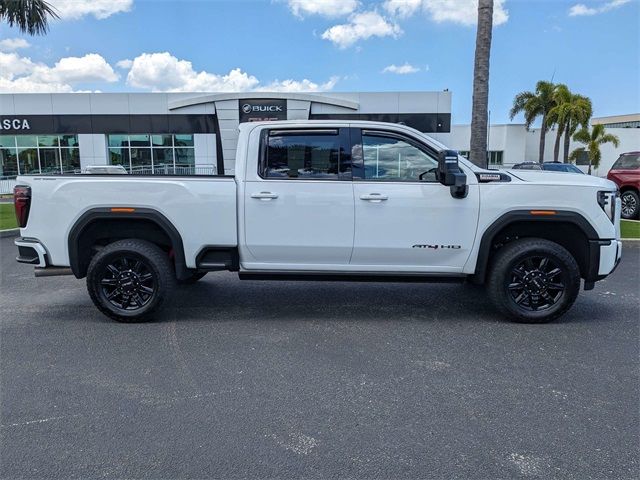 2024 GMC Sierra 2500HD AT4