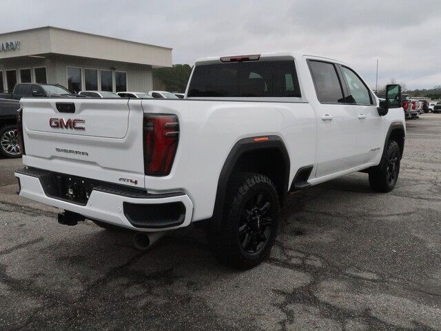 2024 GMC Sierra 2500HD AT4