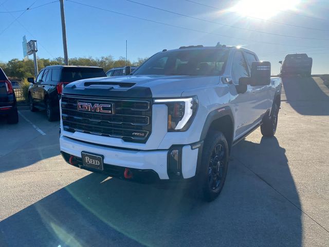 2024 GMC Sierra 2500HD AT4