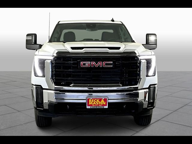 2024 GMC Sierra 2500HD Pro