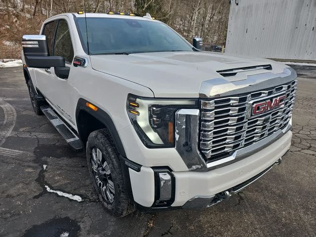 2024 GMC Sierra 2500HD Denali