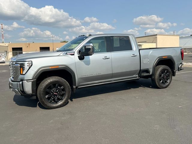 2024 GMC Sierra 2500HD Denali