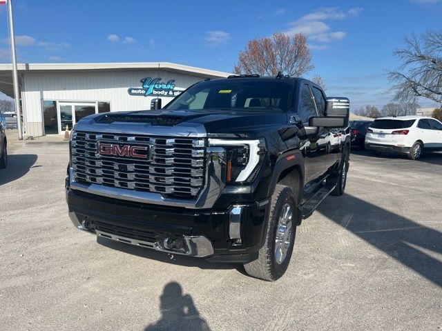 2024 GMC Sierra 2500HD Denali