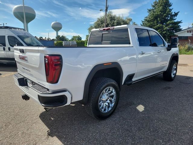 2024 GMC Sierra 2500HD Denali