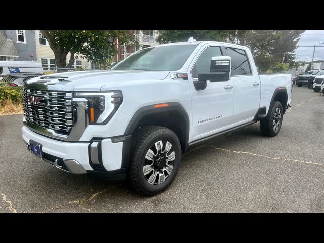 2024 GMC Sierra 2500HD Denali