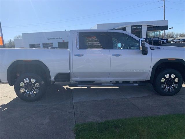 2024 GMC Sierra 2500HD Denali