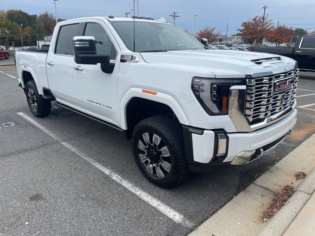 2024 GMC Sierra 2500HD Denali