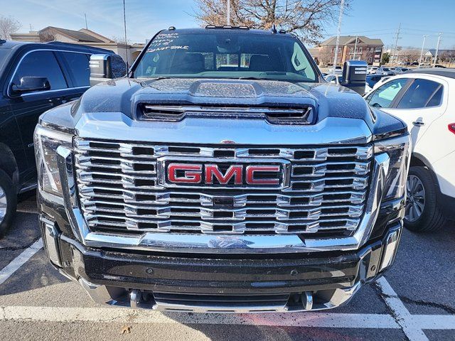 2024 GMC Sierra 2500HD Denali