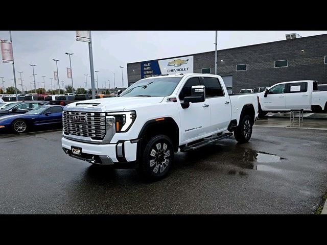 2024 GMC Sierra 2500HD Denali