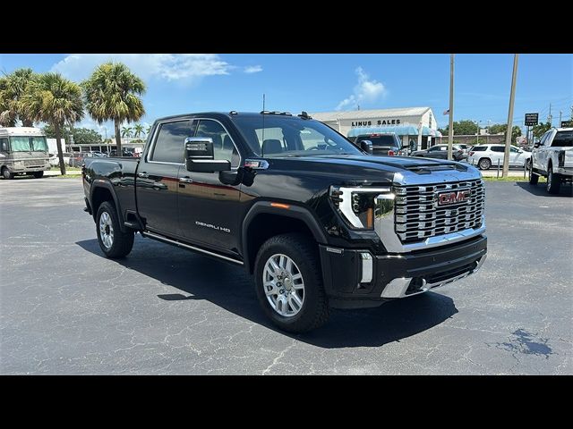 2024 GMC Sierra 2500HD Denali