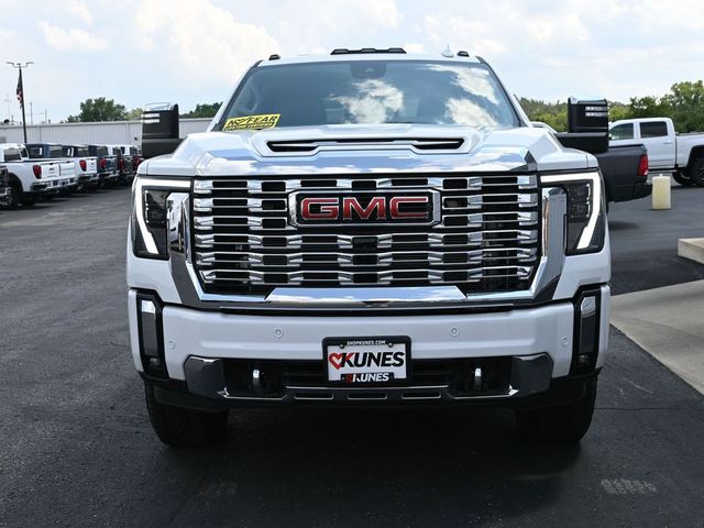 2024 GMC Sierra 2500HD Denali