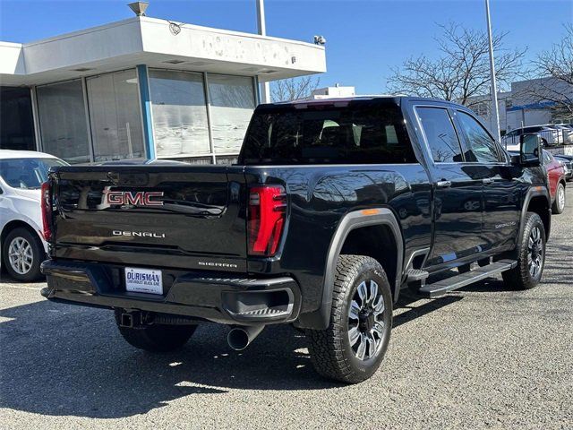 2024 GMC Sierra 2500HD Denali