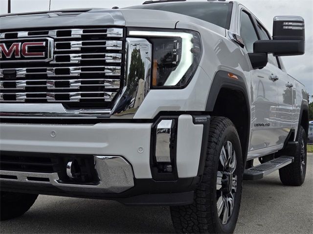 2024 GMC Sierra 2500HD Denali