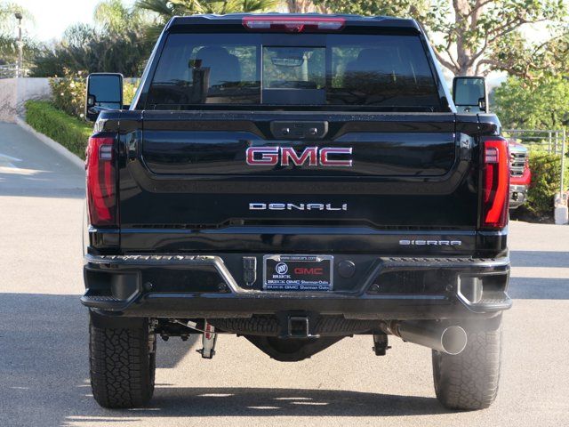 2024 GMC Sierra 2500HD Denali