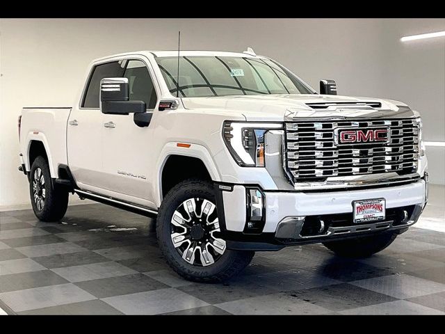 2024 GMC Sierra 2500HD Denali