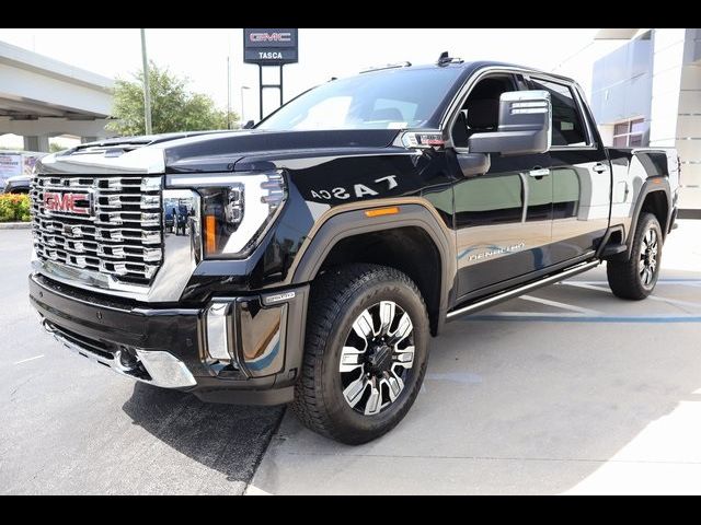 2024 GMC Sierra 2500HD Denali