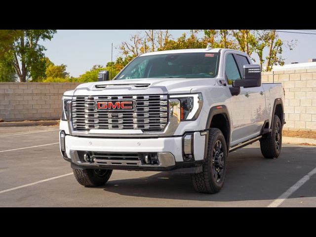 2024 GMC Sierra 2500HD Denali