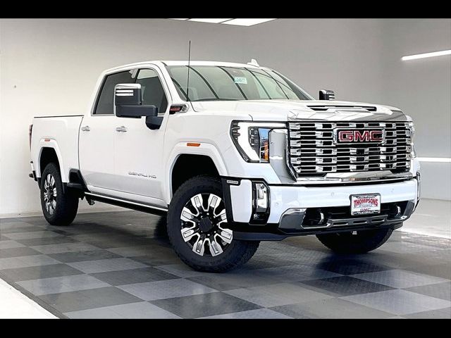 2024 GMC Sierra 2500HD Denali