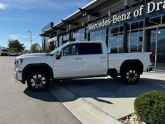 2024 GMC Sierra 2500HD Denali