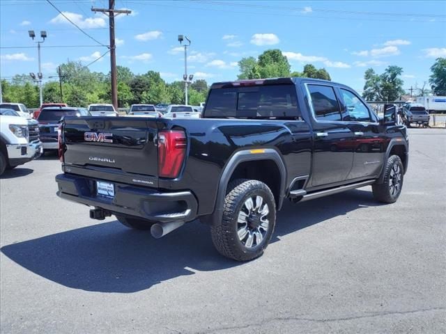 2024 GMC Sierra 2500HD Denali