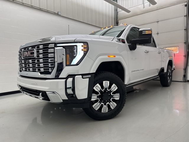 2024 GMC Sierra 2500HD Denali