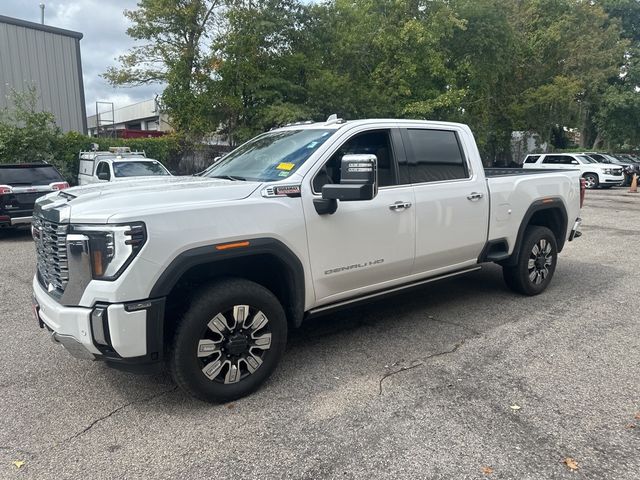 2024 GMC Sierra 2500HD Denali