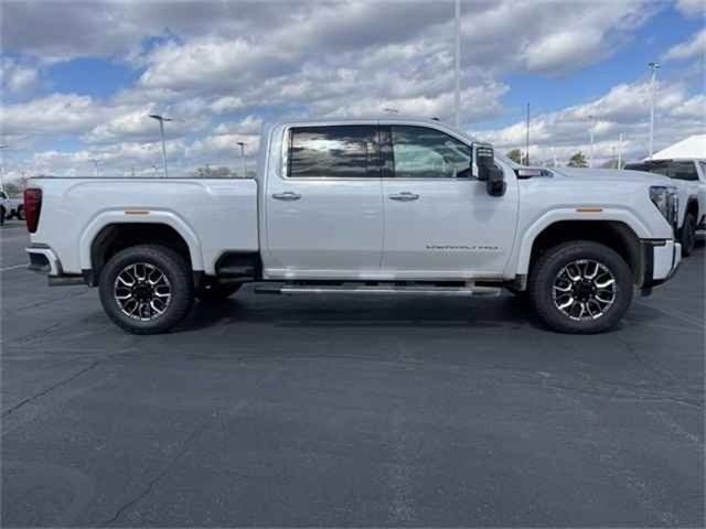 2024 GMC Sierra 2500HD Denali