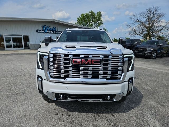 2024 GMC Sierra 2500HD Denali