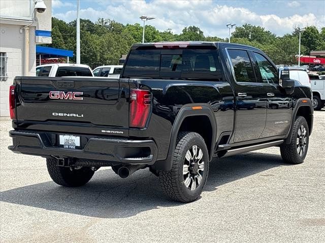 2024 GMC Sierra 2500HD Denali