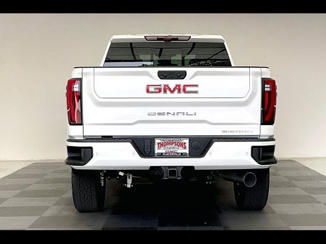 2024 GMC Sierra 2500HD Denali