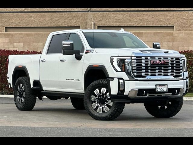 2024 GMC Sierra 2500HD Denali