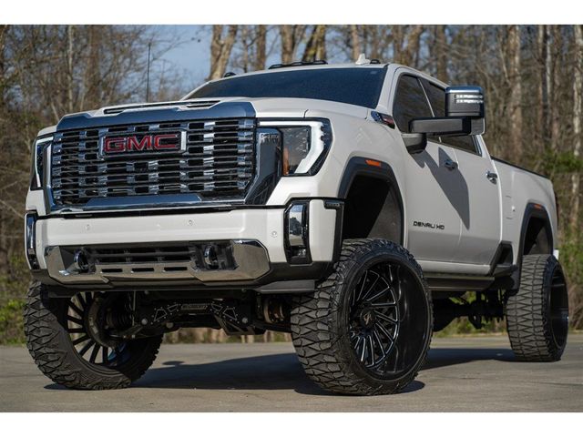 2024 GMC Sierra 2500HD Denali