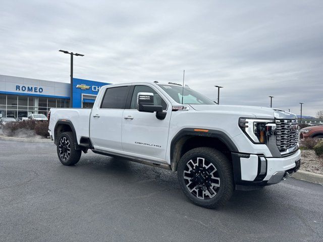 2024 GMC Sierra 2500HD Denali