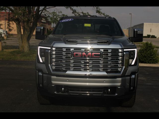 2024 GMC Sierra 2500HD Denali