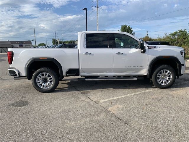 2024 GMC Sierra 2500HD Denali