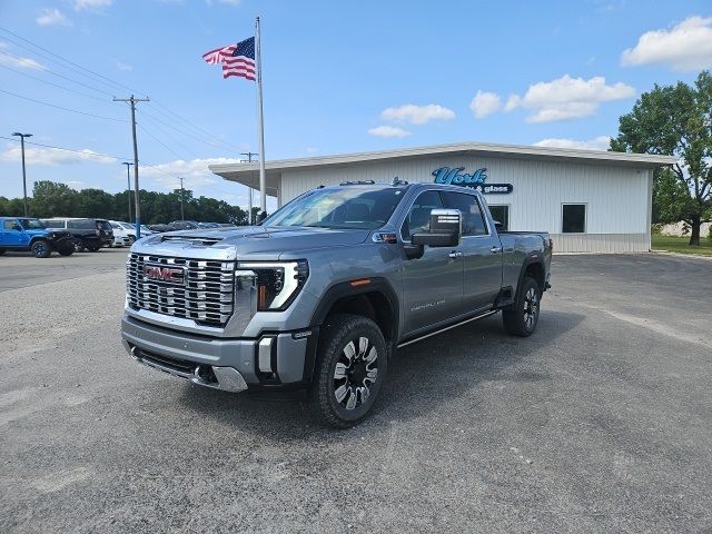 2024 GMC Sierra 2500HD Denali