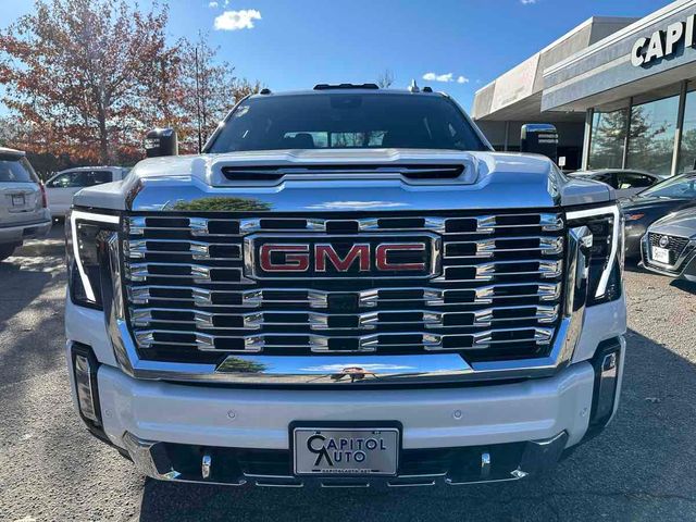 2024 GMC Sierra 2500HD Denali