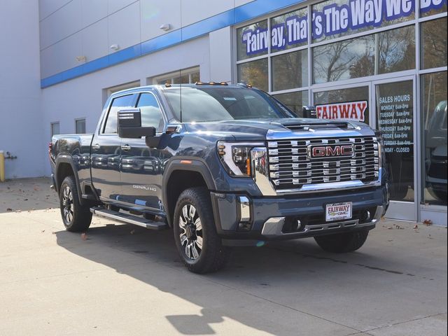 2024 GMC Sierra 2500HD Denali