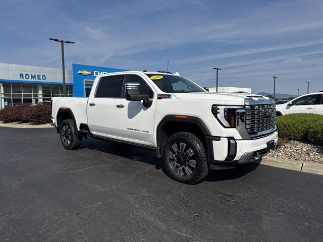 2024 GMC Sierra 2500HD Denali