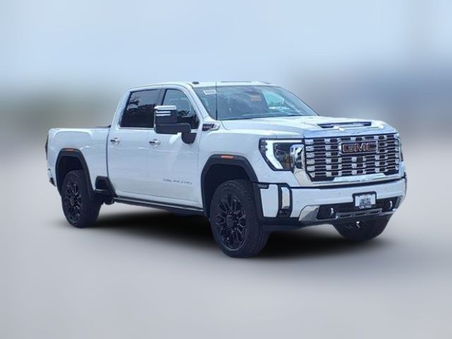 2024 GMC Sierra 2500HD Denali