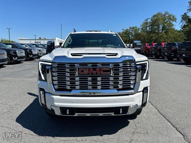 2024 GMC Sierra 2500HD Denali