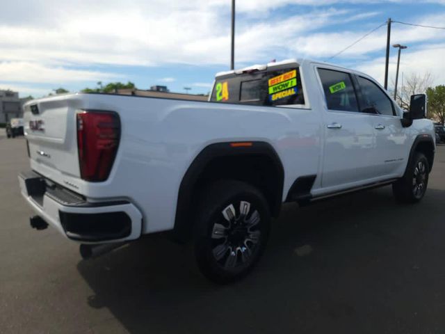 2024 GMC Sierra 2500HD Denali