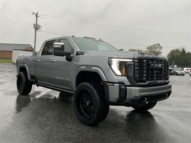 2024 GMC Sierra 2500HD Denali Ultimate