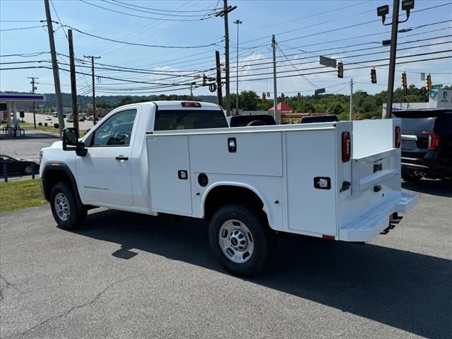 2024 GMC Sierra 2500HD Pro