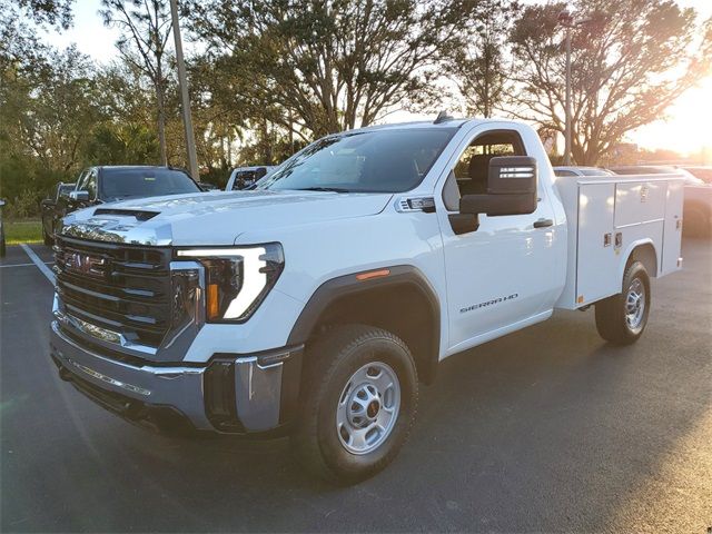 2024 GMC Sierra 2500HD Pro