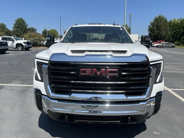 2024 GMC Sierra 2500HD Pro