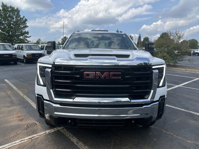 2024 GMC Sierra 2500HD Pro